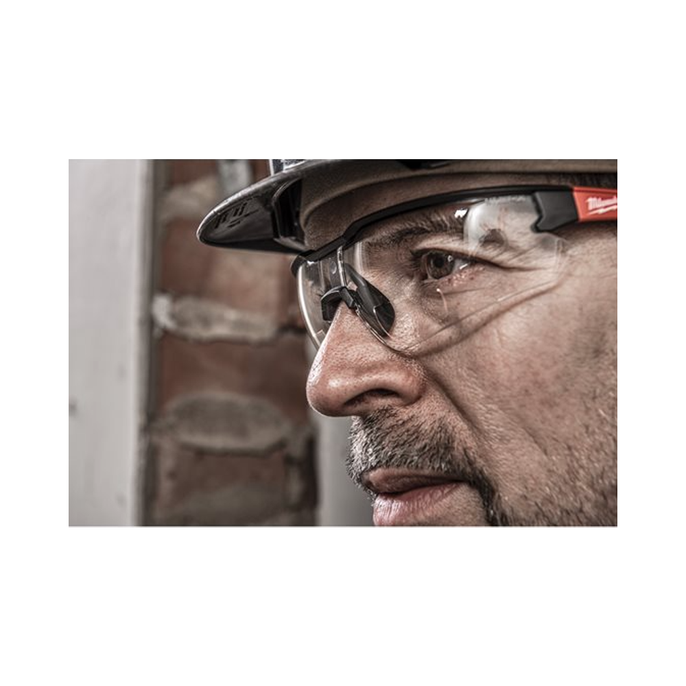 Milwaukee Magnified Clear Safety Glasses