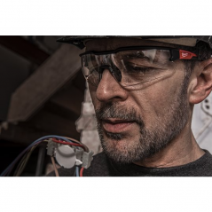 Milwaukee Magnified Clear Safety Glasses