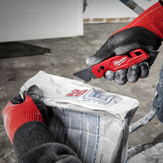 Milwaukee Fastback™ Knife with Blade Storage 4932471358