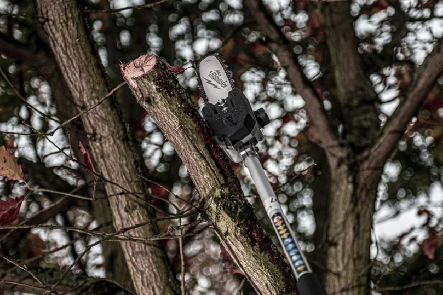 Milwaukee QUIK-LOK™ CHAINSAW ATTACHMENT 4932464957