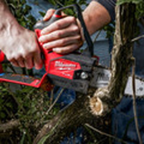 Milwaukee M12 FUEL™ HATCHET™ PRUNING SAW 15 CM 4933472213