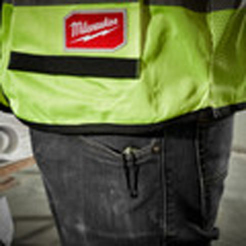 Milwaukee FastBack Camo Folding Knife 4932492375